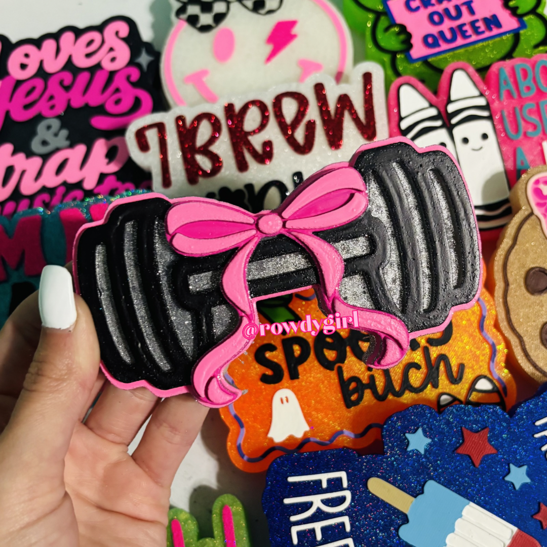 Dumbbell with bow