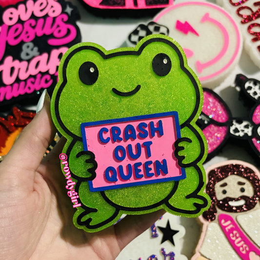 Crash out Queen