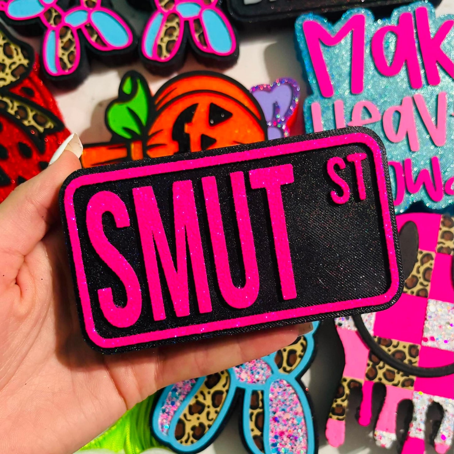 Smut St